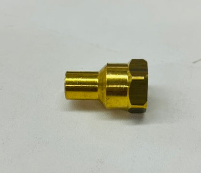 1/4" FTG x 1/4" FIP Brass Adapter – Lot of 33 – New