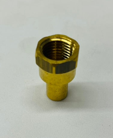 1/4" FTG x 1/4" FIP Brass Adapter – Lot of 33 – New